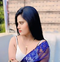 Real Meet and Live Cam - escort in Mumbai Photo 3 of 8