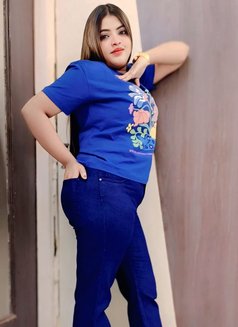 Real Meet and Live Cam service - escort in Mumbai Photo 3 of 12