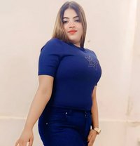 Real Meet and Live Cam service - escort in Mumbai Photo 4 of 6