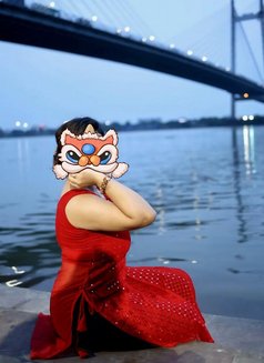 Real Meet and paid live cam session - escort in Hyderabad Photo 2 of 2