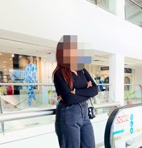 Real Meet and paid live cam session - puta in Coimbatore