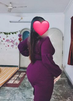 Real Meet and paid live cam session - escort in Kolkata Photo 3 of 3