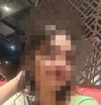 Real Meet and Web Cam Session - escort in Kochi