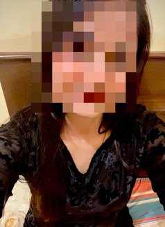 Real Meet Call Girl 🥀 Friendship Club - escort in New Delhi Photo 2 of 15