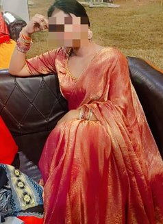 Real Meet Call Girl 🥀 Friendship Club - escort in New Delhi Photo 6 of 15