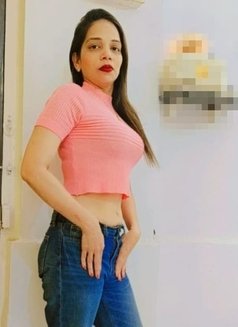 Real Meet - Cam & anal service - escort in Mumbai Photo 2 of 5