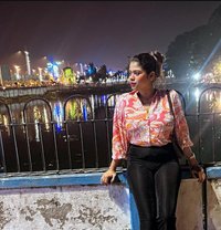 Real Meet ( Cam Especialist) - escort in Navi Mumbai Photo 1 of 4