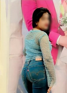 Real Meet & Cam Service - escort in Mumbai Photo 7 of 7