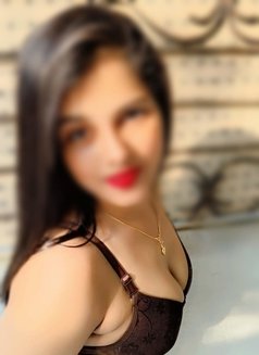 Real Meet & Cam Service - escort in Mumbai Photo 7 of 9