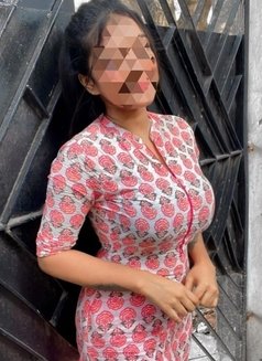 Real Meet Cam Session - escort in Chennai Photo 3 of 3