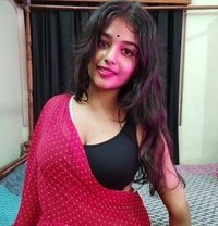 Real meet & cam session - escort in Hyderabad