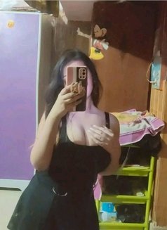 Real Meet & cam session - escort in Kolkata Photo 6 of 7