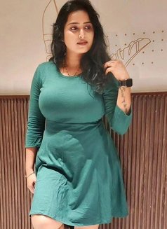 š„°ā®āReal Meet & Cam Sessionā£ļø - escort in Thane Photo 3 of 11