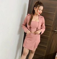 Real meet, cam session & sex chat - escort in Mumbai