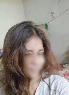 Real Meet Cam Show - puta in Hyderabad Photo 2 of 2