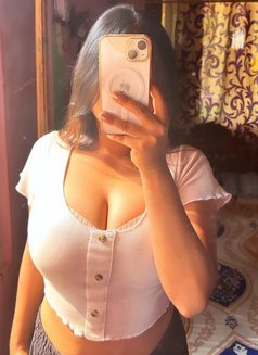 Real Meet /Cam Show, Escort - escort in Kathmandu Photo 2 of 4