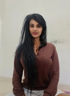 Real Meet & Cam show - escort in Bangalore Photo 2 of 2