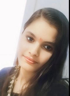 Real meet & cam show - puta in Hyderabad Photo 10 of 10