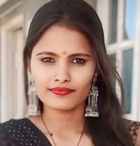 Real meet & cam show - escort in Hyderabad