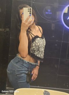 Real meet & web session - escort in Chennai Photo 3 of 6