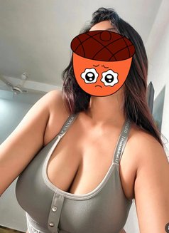 CAM/ANAL QUEEN NEW IN THIS CITY - escort in New Delhi Photo 7 of 14