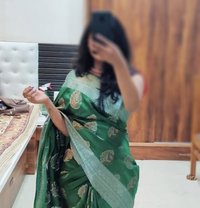 Real meet & fun webcam - puta in Hyderabad