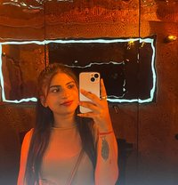 Real Meet & Fun Webcam - escort in Hyderabad