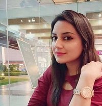 (Real Meet 𝟏𝟬𝟬% Genuine Call Girls In - puta in Noida