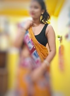 Full nude session video call - escort in Ahmedabad Photo 4 of 4