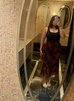 Real meet incall/Outcall cash to hand - escort in Kolkata Photo 2 of 8
