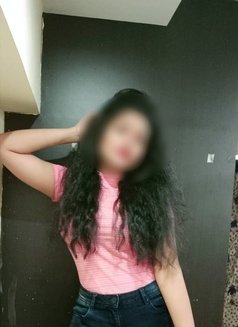 CAM SHOW AND REAL MEET - escort in Hyderabad Photo 3 of 4