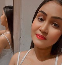 Real Meet and web cam session - escort in Bangalore