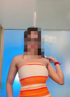 Real Meet and web cam session - puta in Bangalore Photo 3 of 5