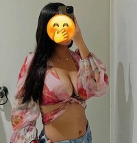🦋 (Cam/Real) Meet 🦋 - puta in Chennai Photo 2 of 4