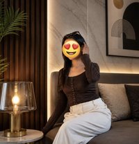 Im independent Cam Show & Real Meet - puta in Hyderabad