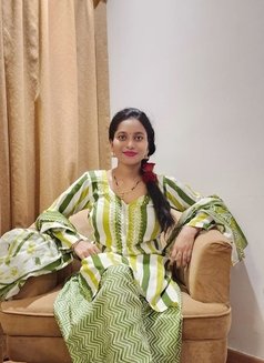 Real Meet - puta in Hyderabad Photo 1 of 5