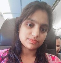 Real Meet - escort in Kochi