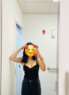 Real Meet - escort in Kochi Photo 4 of 5