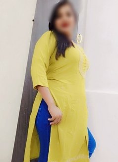 Real Meet - escort in Mumbai Photo 1 of 3