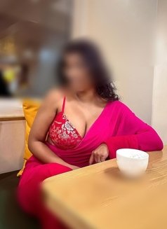 Real Meet - escort in Hyderabad Photo 1 of 2