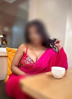 Real Meet - escort in Hyderabad Photo 2 of 2