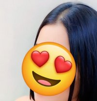 real meet & live cam - escort in Mumbai