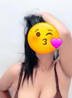 real meet & live cam - escort in Mumbai Photo 14 of 19