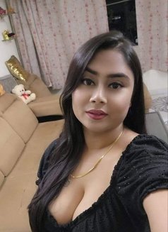 Real Meet Myself Pooja - escort in Kolkata Photo 1 of 2
