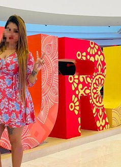 Real meet of Genuine and Decent girl - escort in Colombo Photo 3 of 3