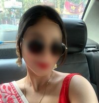 Real Meet or cam session - escort in Hyderabad Photo 1 of 3