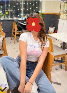 Real meet or live cam show avilable - escort in Hyderabad Photo 1 of 3