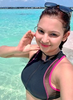 Real Meet Service - escort in Maldives Photo 5 of 5
