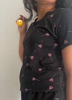Real Meet & Web Cam Nitya - escort in Mumbai Photo 2 of 7