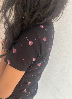 Real Meet & Web Cam Nitya - escort in Mumbai Photo 3 of 7